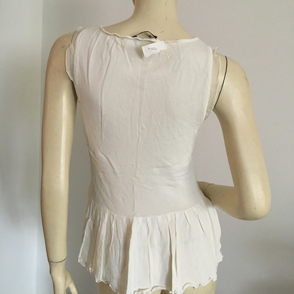 🔴 dolce Cabo sleeveless stretchy peplum tank top with beaded keyhole - Picture 4 of 5